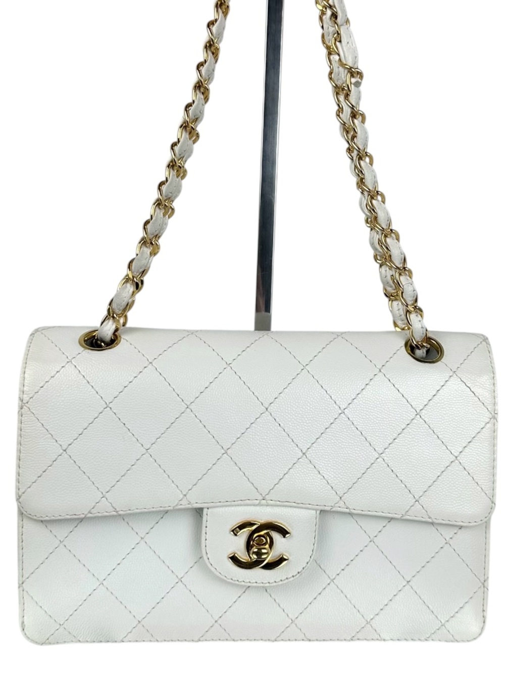 CHANEL White Caviar Classic Flap Bag Medium Gold Hardware Single Flap Vintage